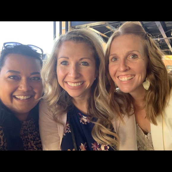 Meet your Posher, Steph - Picture 5 of 11